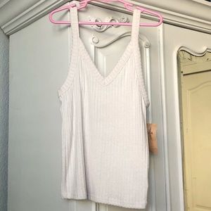 American Eagle tank top. Never worn.
